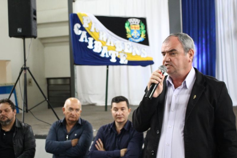 Título