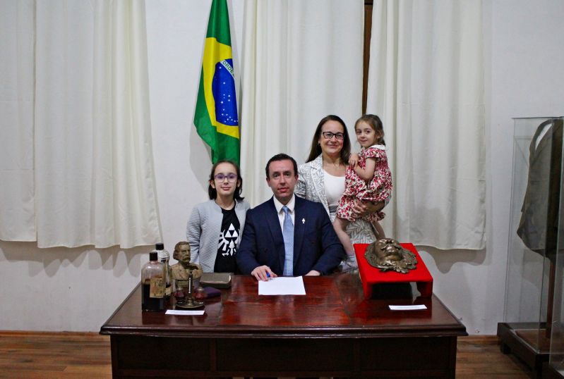 Título